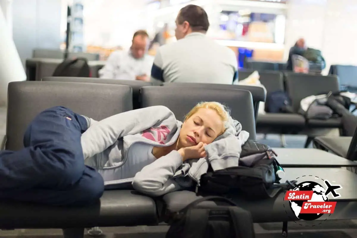 Cómo dormir en un Aeropuerto