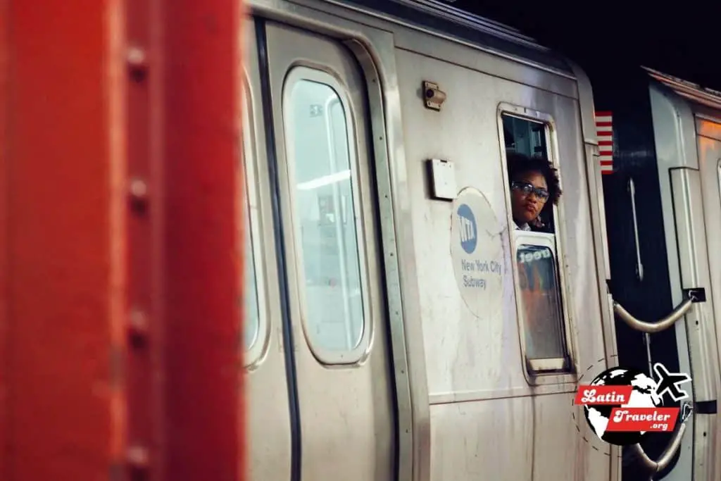 como funciona metro new york